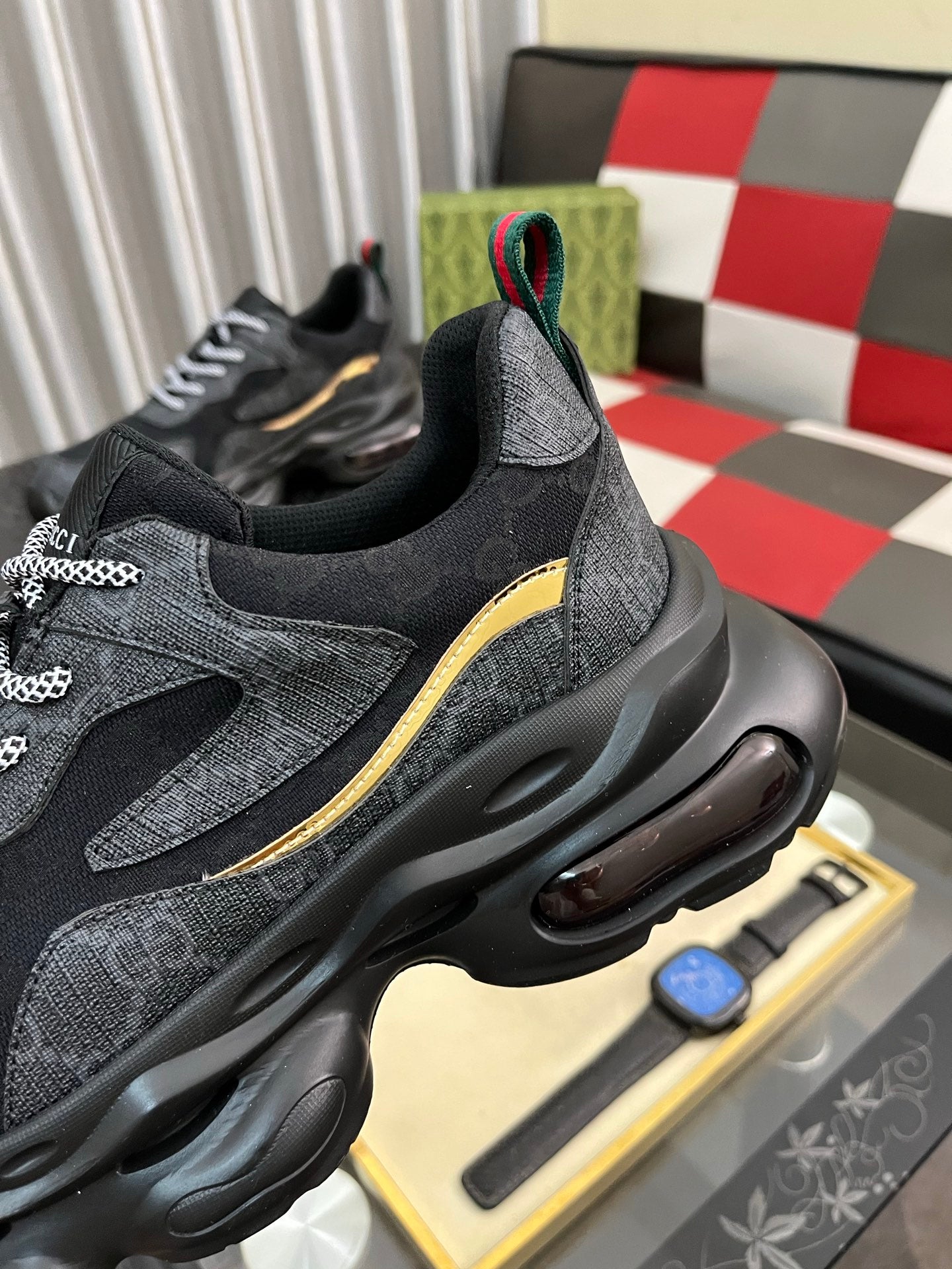 GG men's casual sneakers with print  0725102202