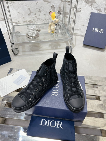 CD B23 High-Top Sneaker 1824120911