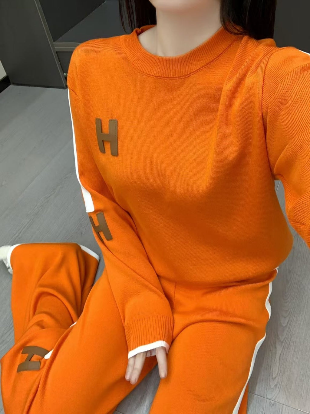 HMS Fashion Women's Knitted Suit 0725022108