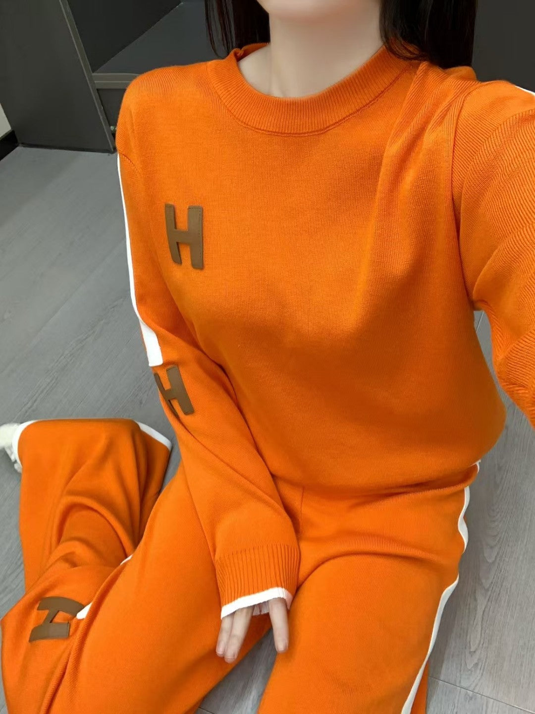 HMS Fashion Women's Knitted Suit 0725022108