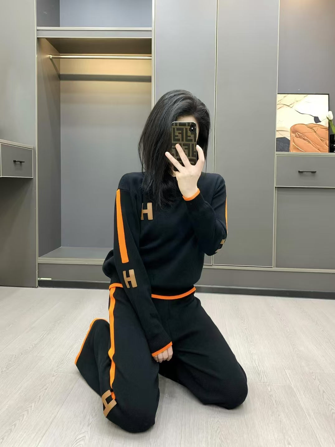 HMS Fashion Women's Knitted Suit 0725022108