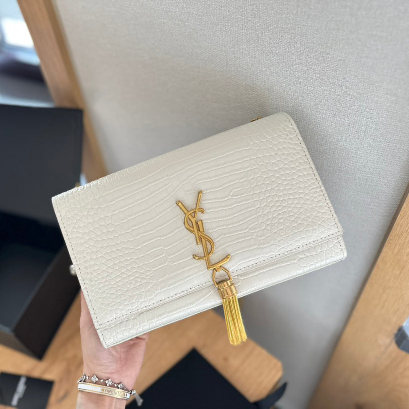 Flip chain tassel bag 1824042601