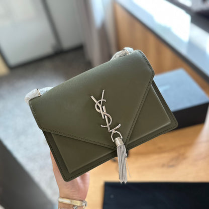 Flip chain tassel bag 1824042602