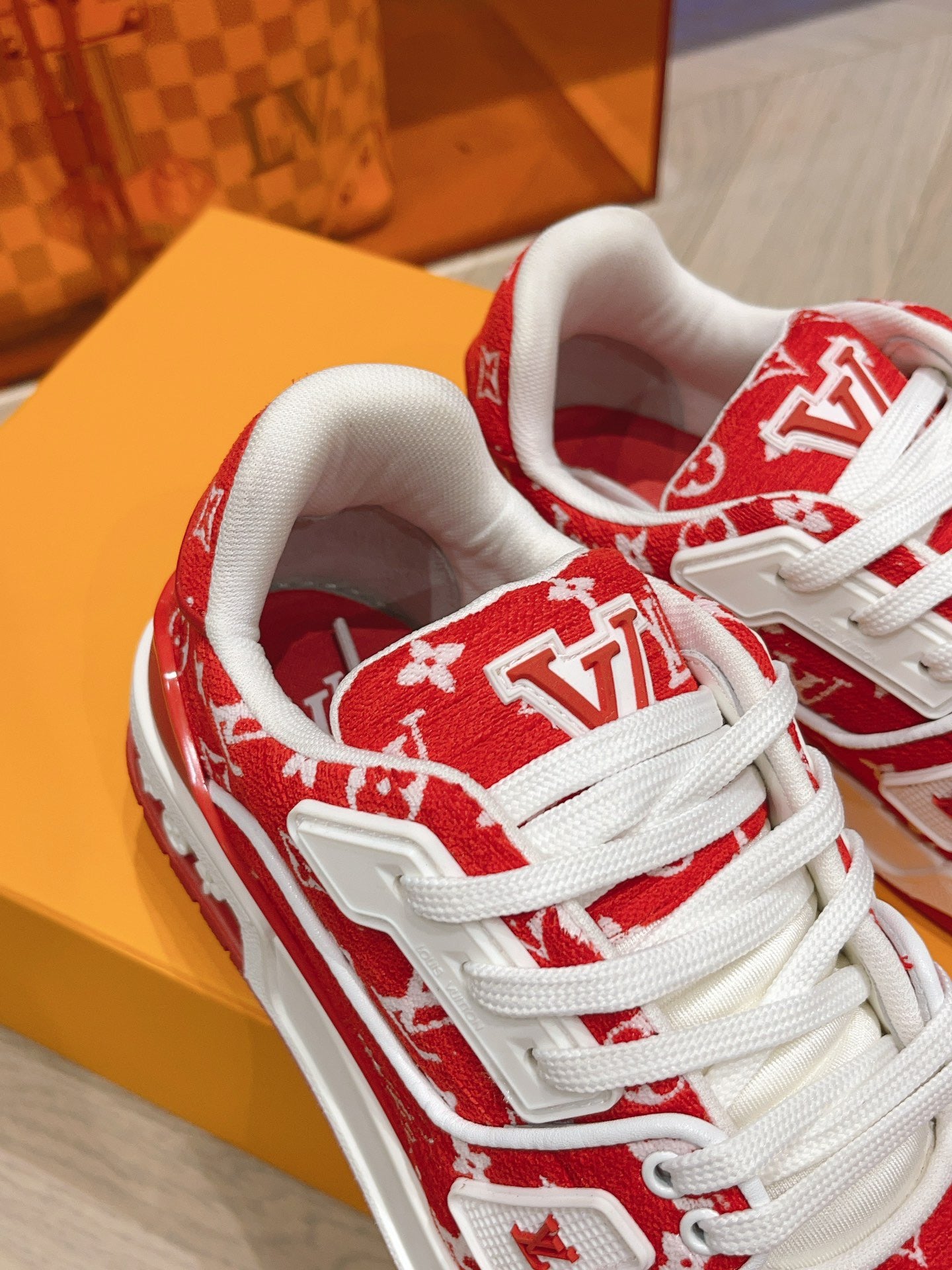 Lvv couple limited series casual denim print sneakers 0725012402