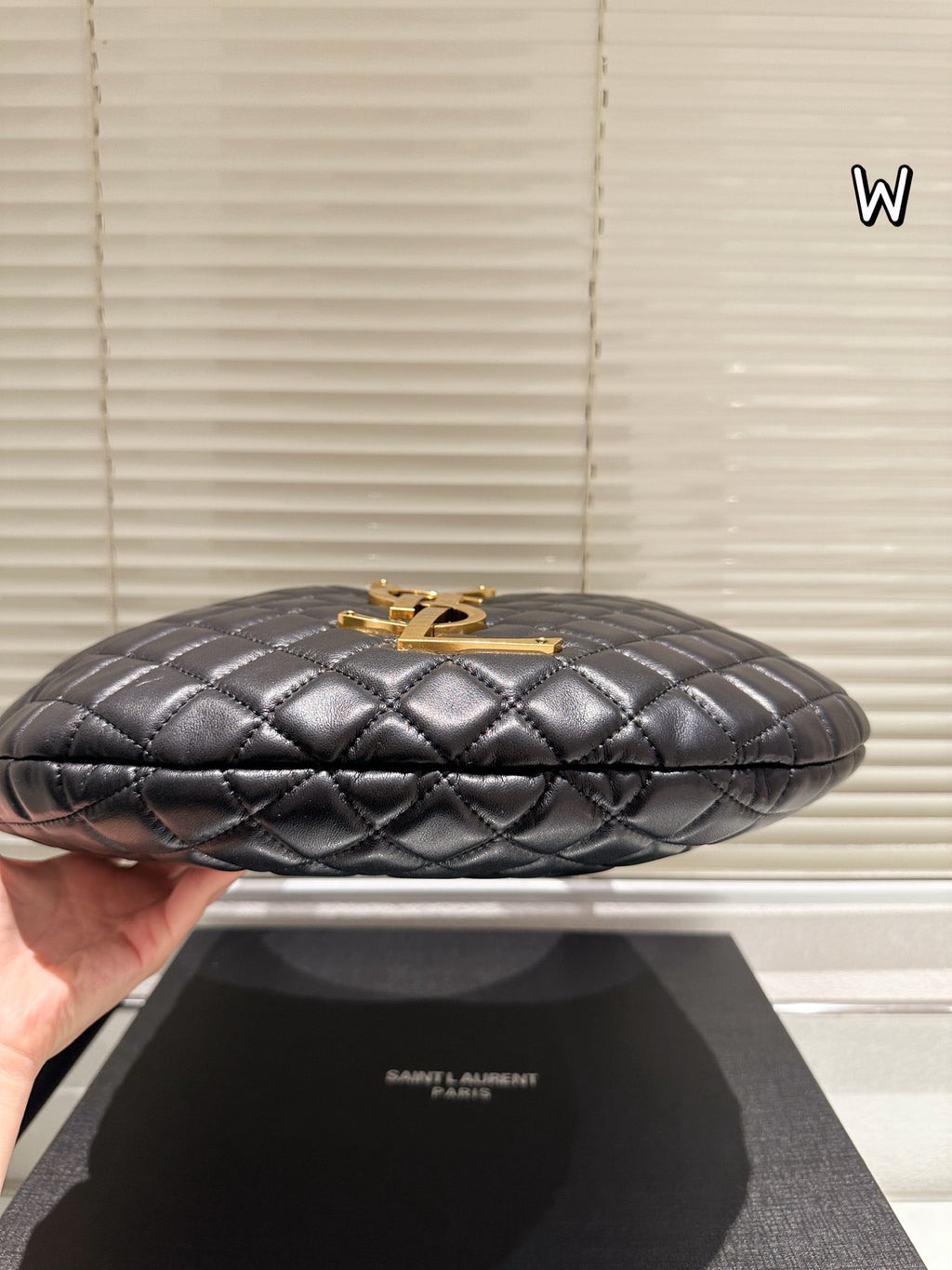 YSL fashion single-shoulder underarm handbag 0725090903