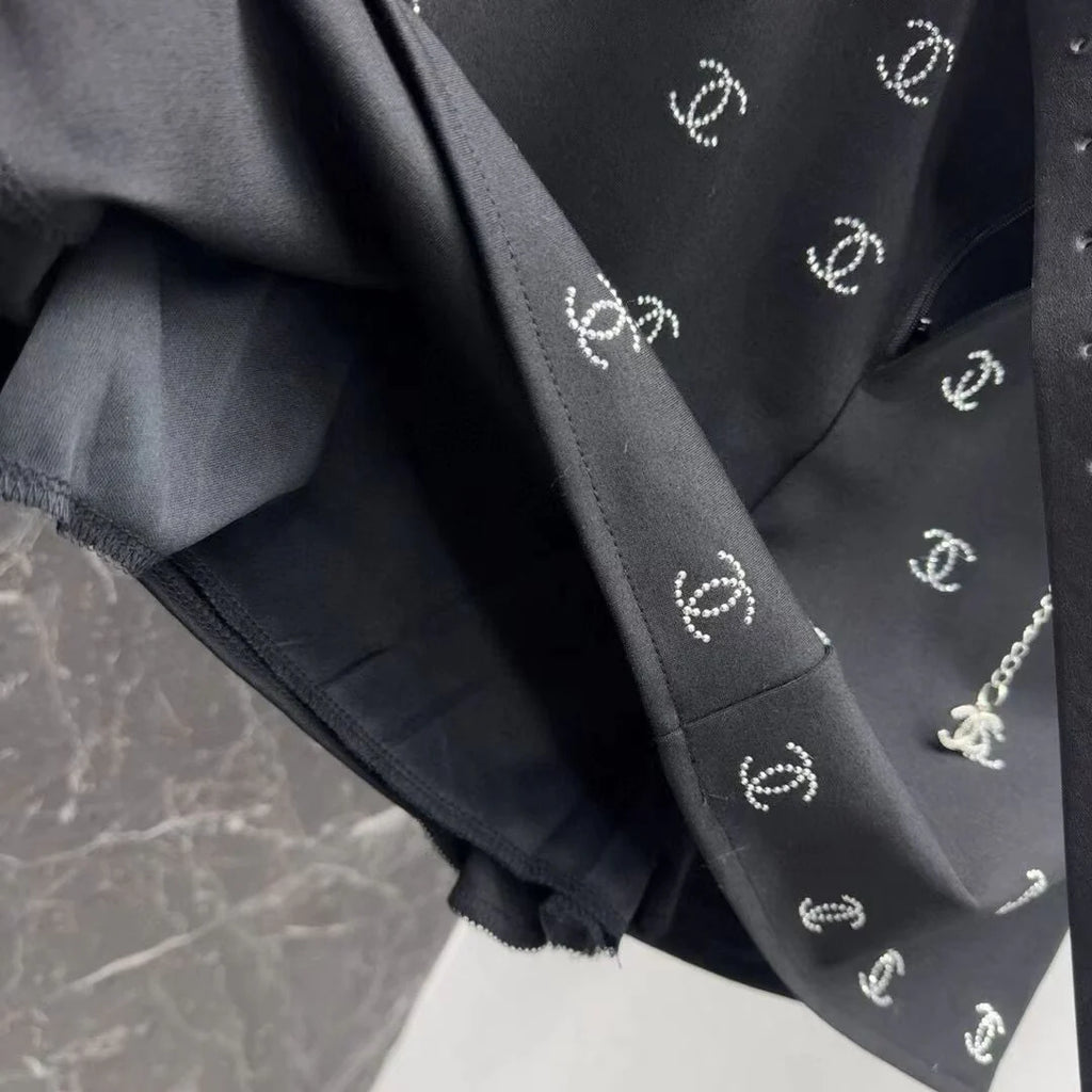 New Entry Light Luxury Spice Girl Full Hot Diamond Skirt 1024040130