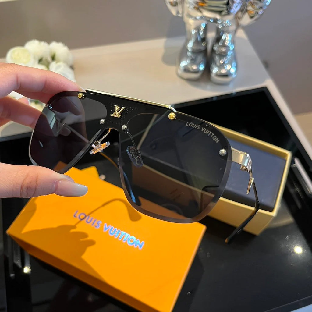 V Fashion Printed Sunglasses 0724022006