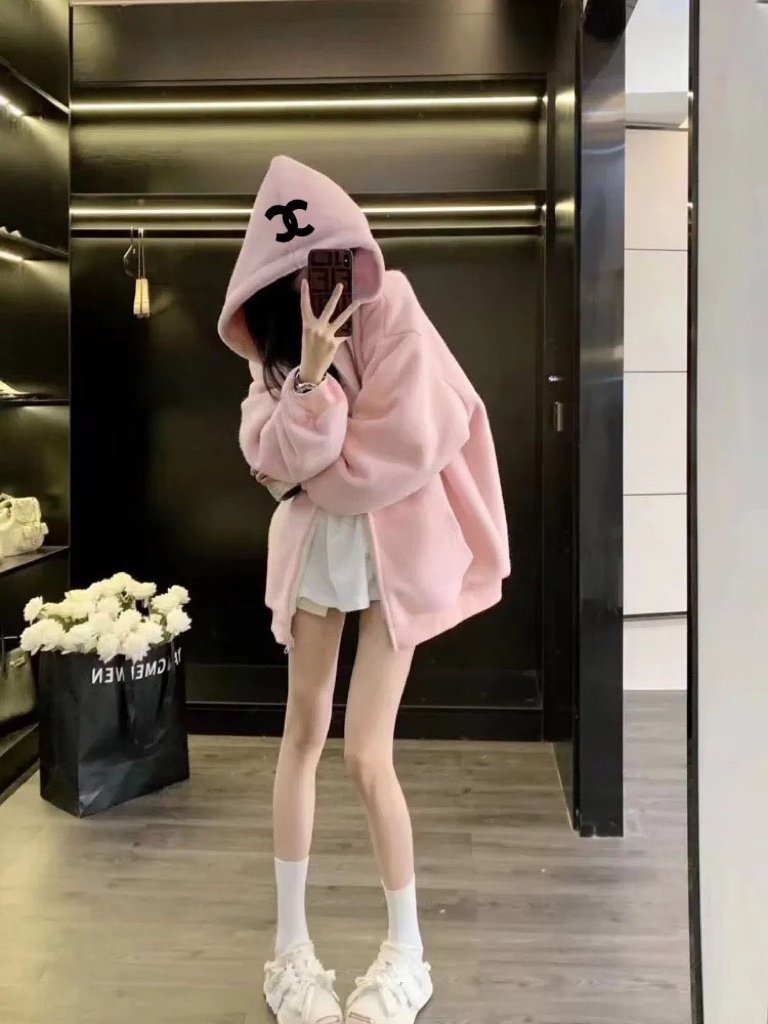 Classic Velvet Large Sweatshirt Jacket 0823120405