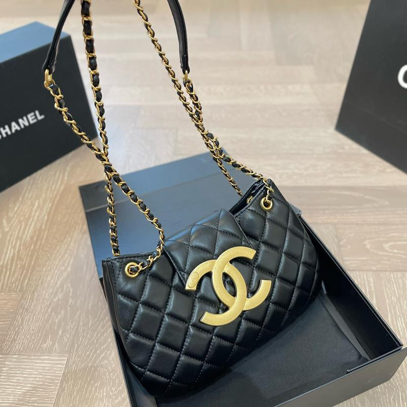 New Fashion Versatile Lingge Bag 1023121411