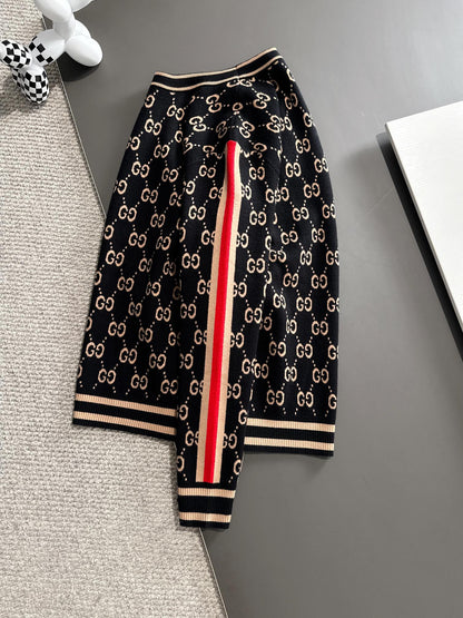 GG Fashion Print Crewneck Sweater 0724121810