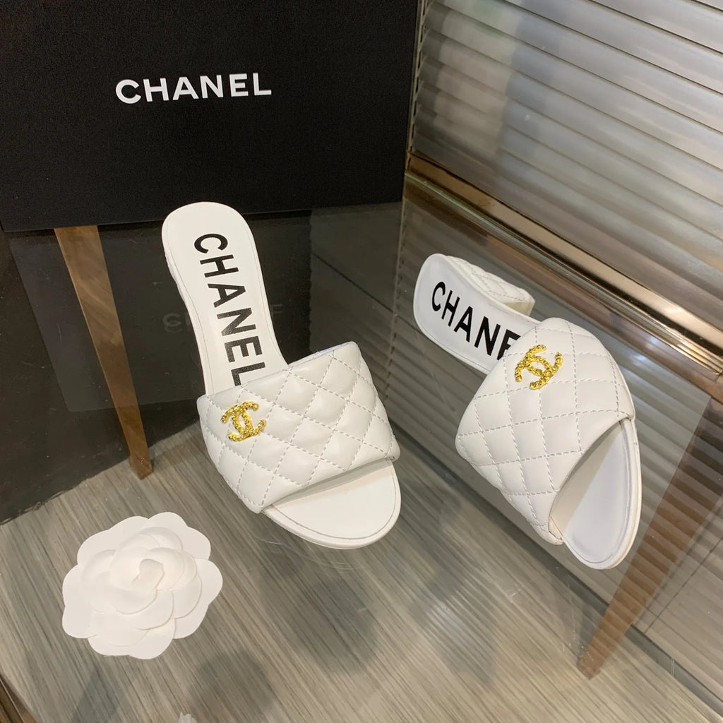 New Fashion Classic Versatile Leather Slippers 1024062811