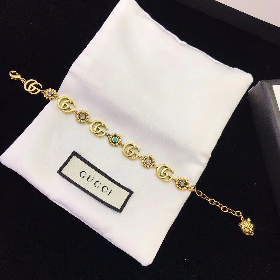 G Classic Light Luxury Bracelet Necklace PD10051209