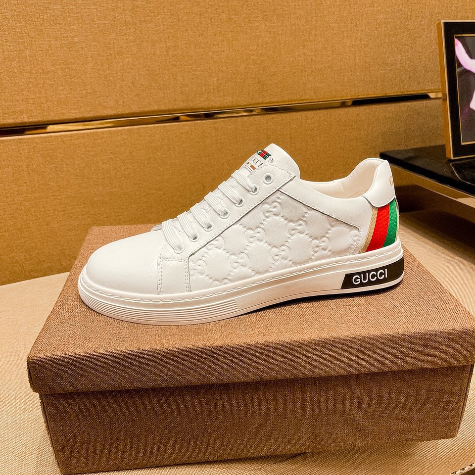 White leather  print sneakers