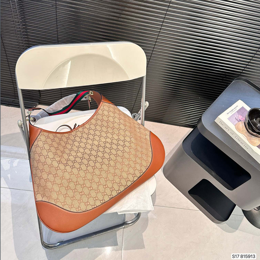 GG Big Tote XC24100807