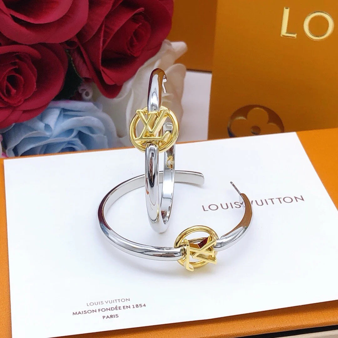 Fashion and versatile new  earrings 1024052710