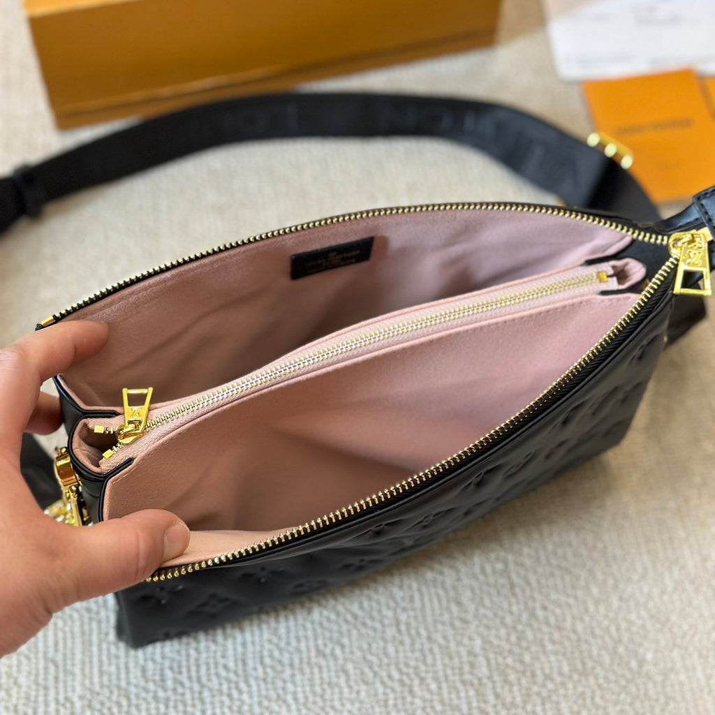 L Coussin bag 1824070305