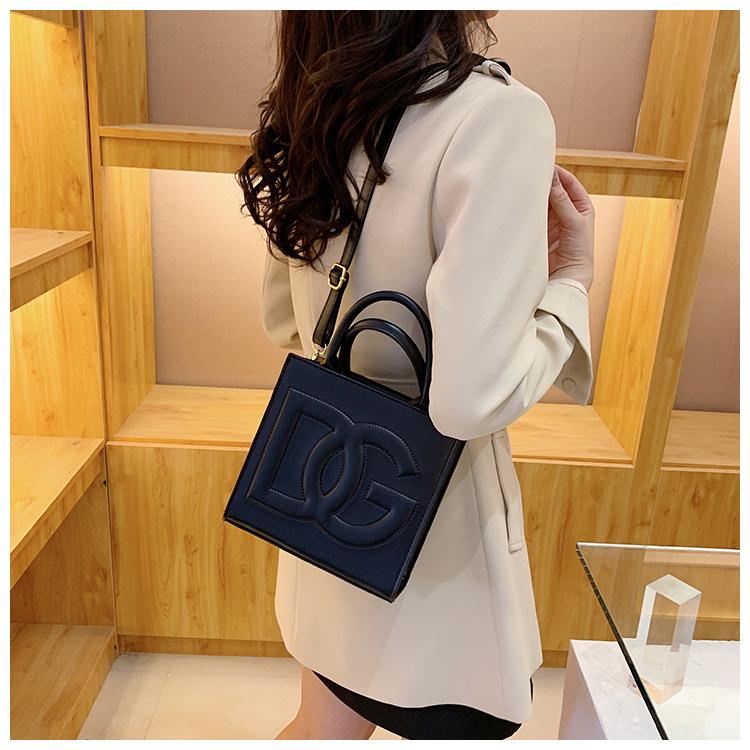 New Fashion Versatile Handbug 1023121903