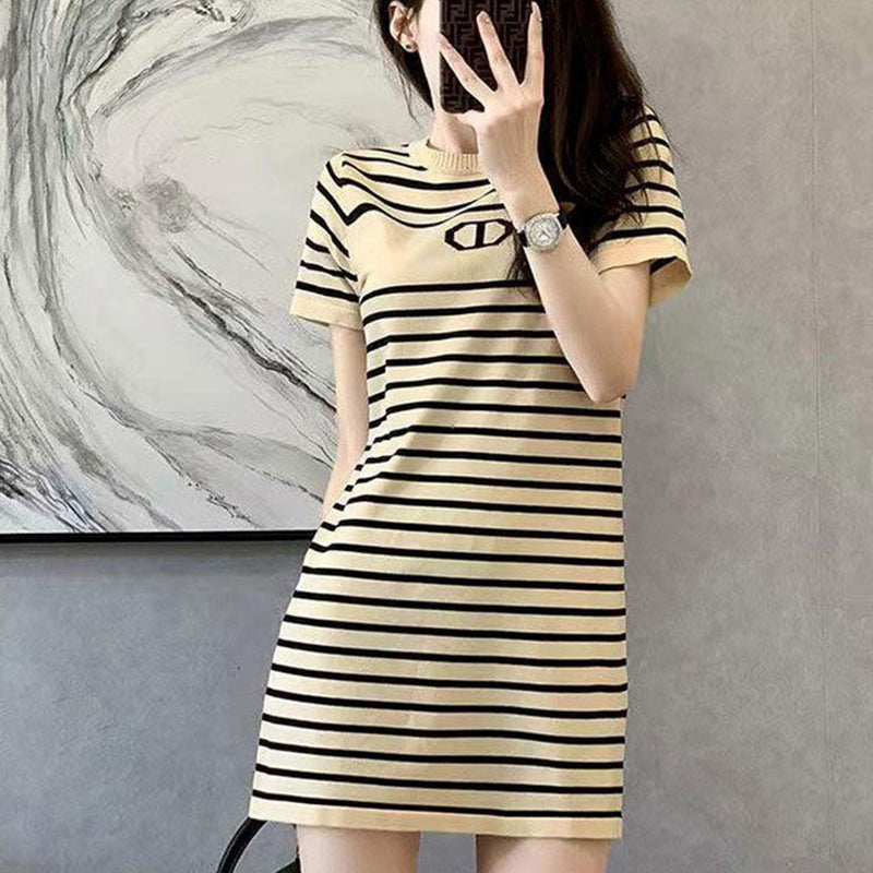 Fashion striped skirt PF1023101304