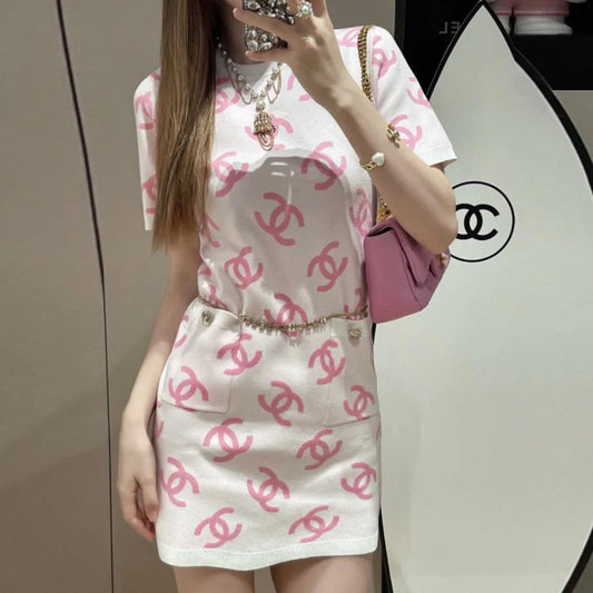 Fashion New Slim-fit Slim-fit Knitted Short-sleeved Dress 1024041621