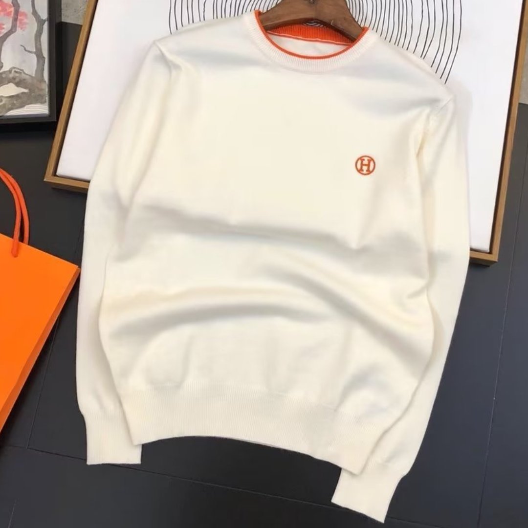 Fashion And Minimalist Round Neck Warm Knit Sweater 1023121310