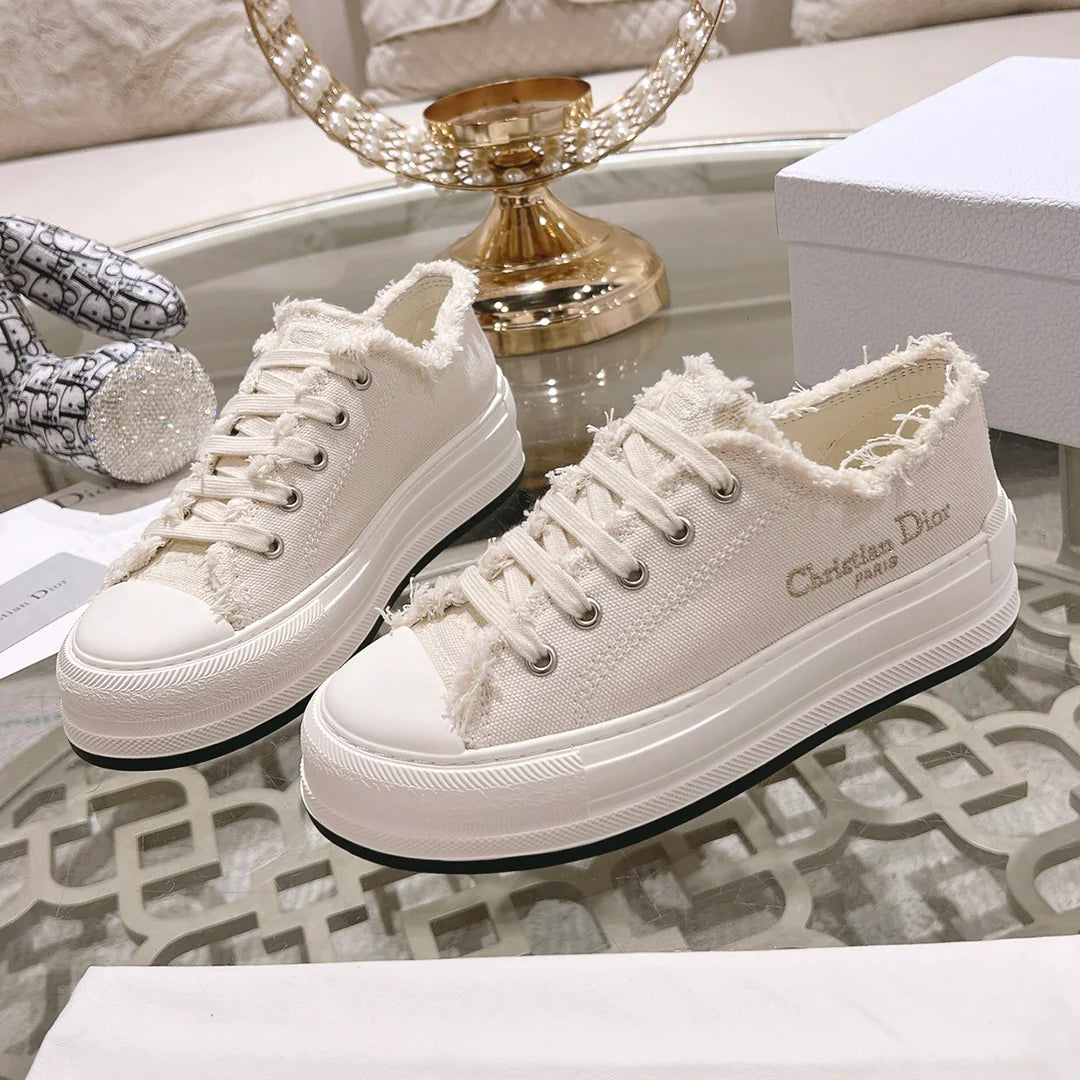 Ladies new fashion versatile sneakers 1024032813
