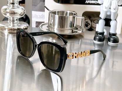 Black Frame Plain UV Protection SunglassesPD05202411904