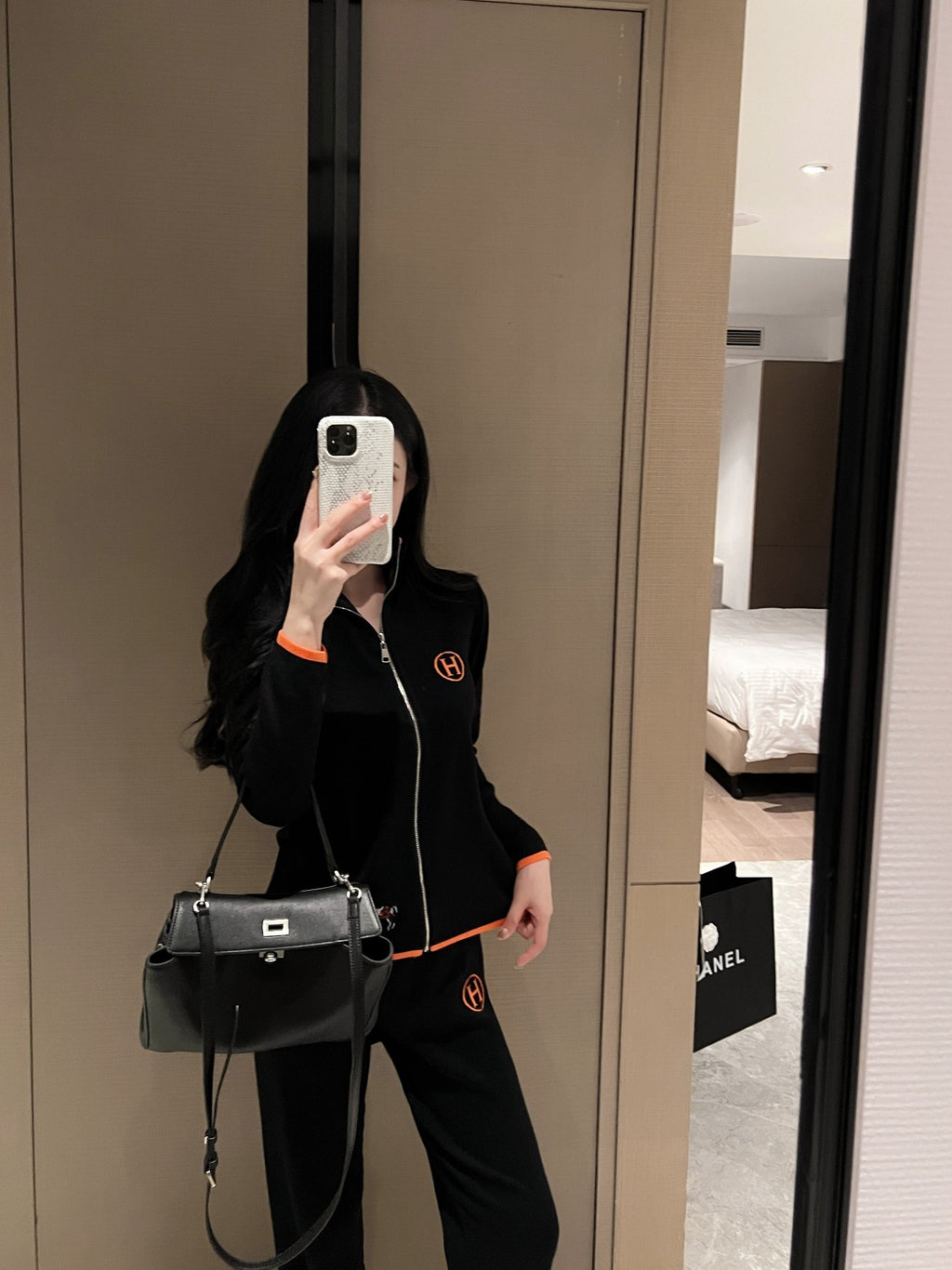 HH Fashion jacquard knit suit 0724101109