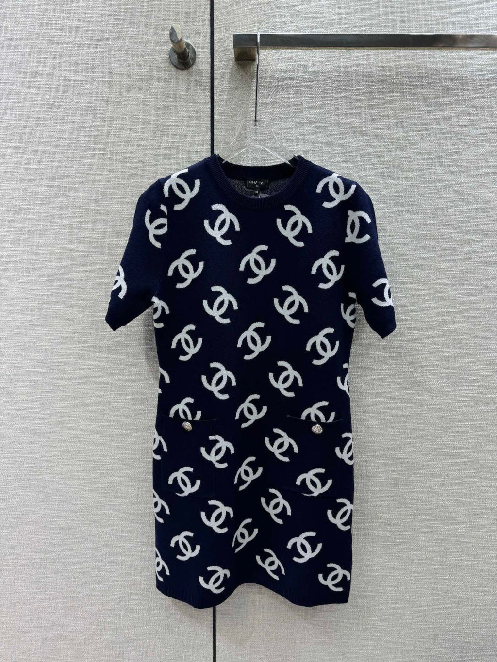 Fashion New Slim-fit Slim-fit Knitted Short-sleeved Dress 1024041621