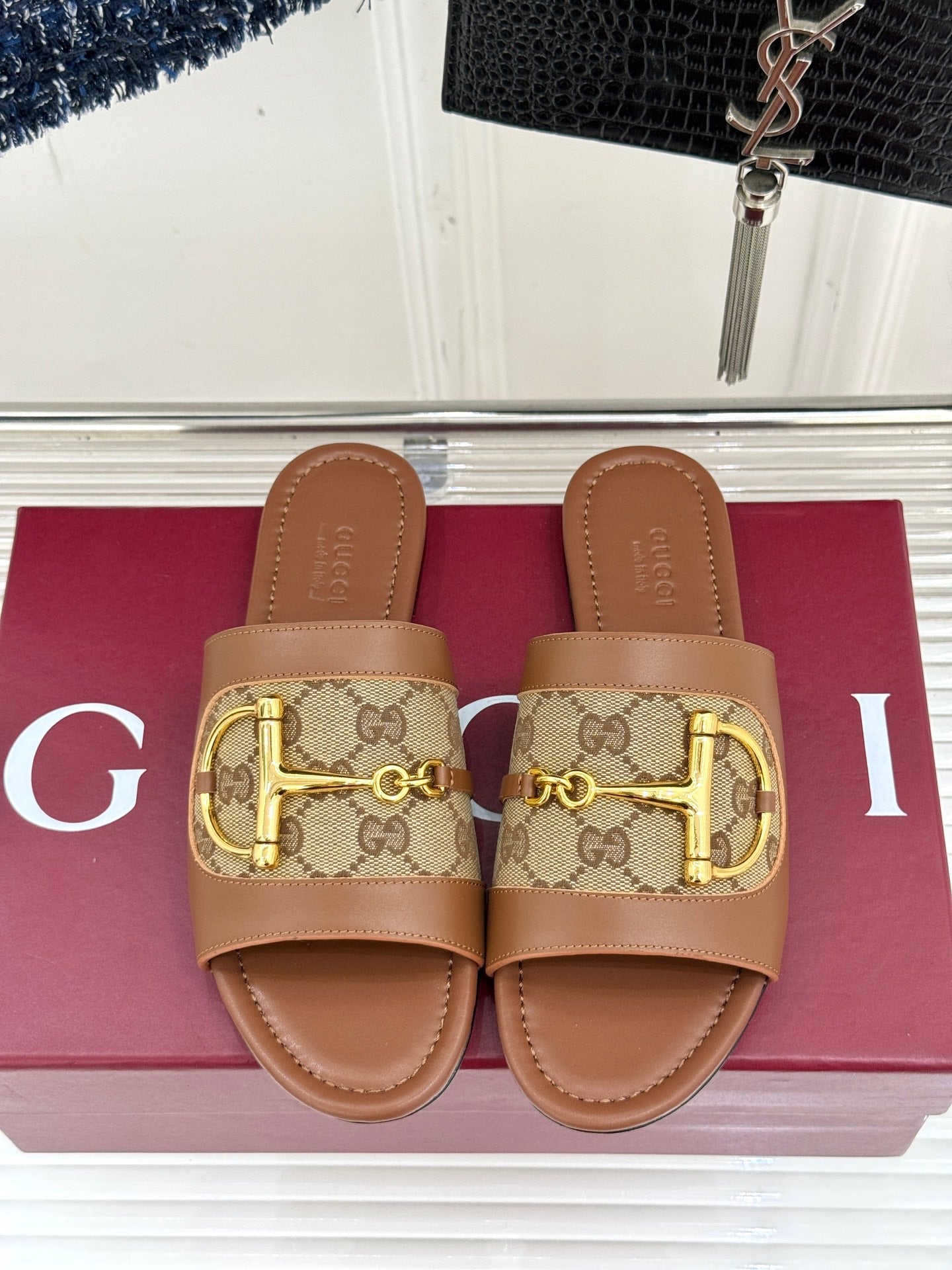 GG fashion 25 new slippers 0725043001