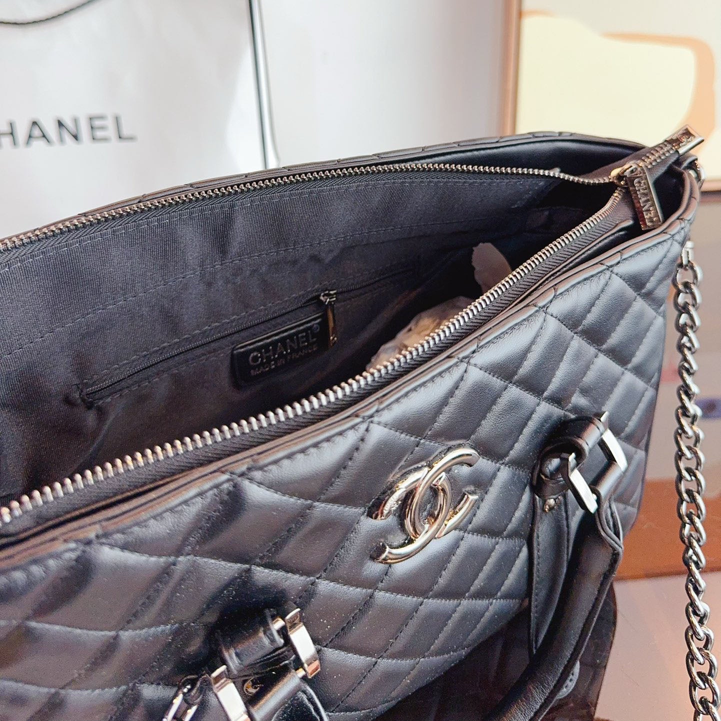 CHL Hobo Series Tote Bag XC24092530