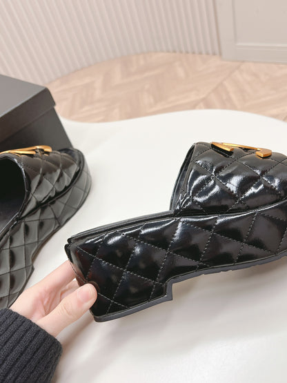 Chane1 top fashion thick-soled rhombus slippers 0724030812