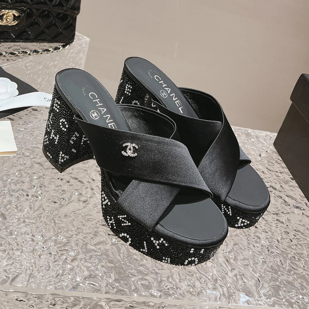 New cross strap waterproof platform slippers 1024031906