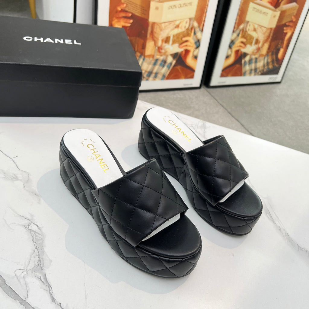 Chane1 top fashion thick-soled rhombus slippers 0724030808