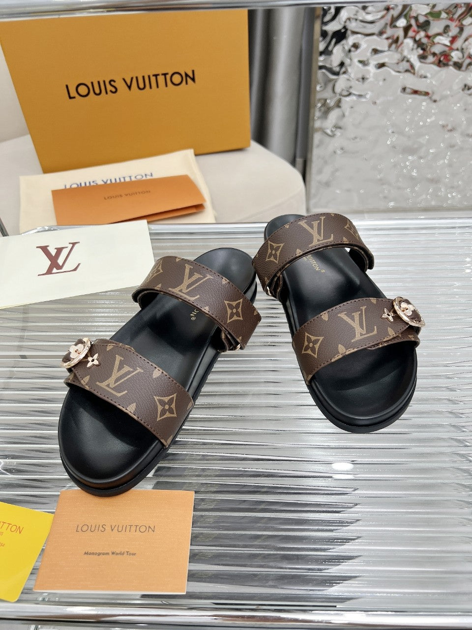 Lvv25ss new slippers 07250721003