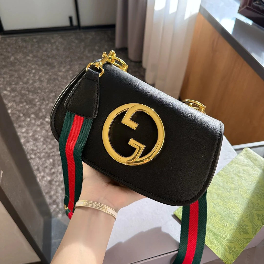 New Fashionable and Versatile Classic Women's Bag 1024012207