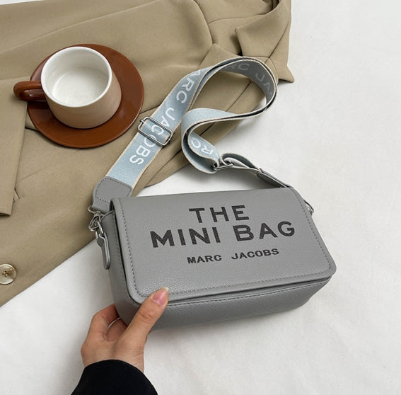 Ladies' fashionable single-shoulder bag 2025072907