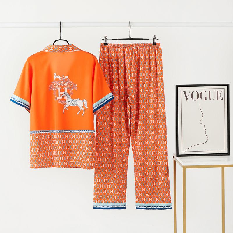 New Ice Silk Thin Short-sleeved Trousers Women's Three-suit 1024032530