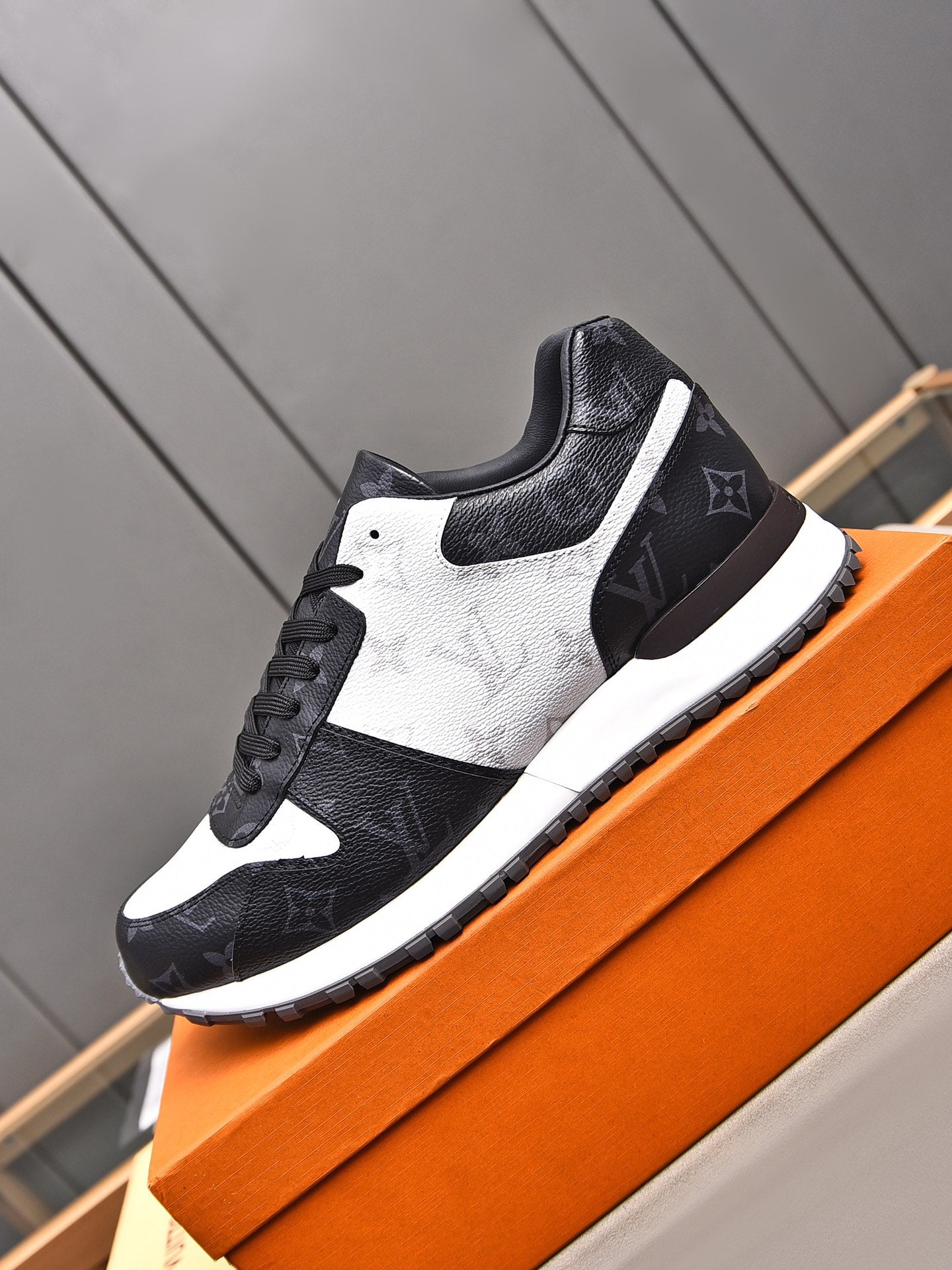 Lvv fashion printed rubber sole sports shoes 0725060604