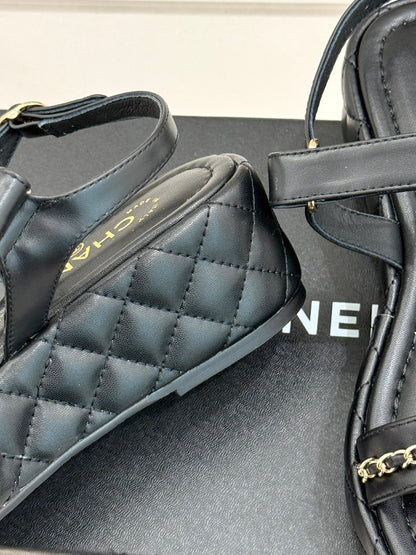 CNL Diamond chain thick-soled platform sandals 0725031110