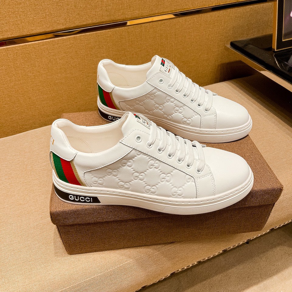 White leather  print sneakers