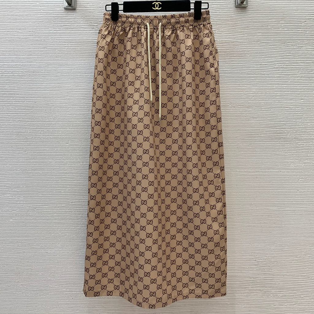 New G Letter Chain Print Fashion Set 1025070204