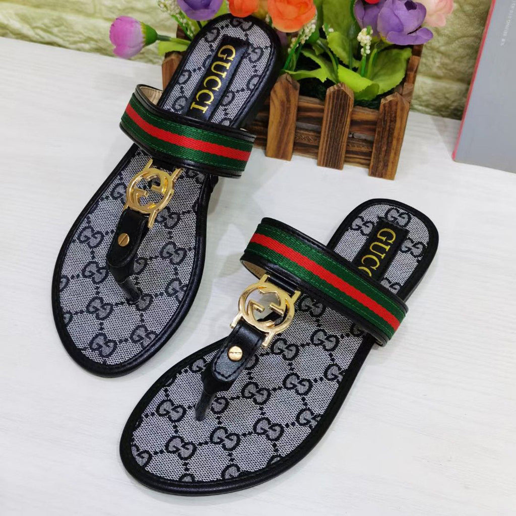 New stylish and minimalist sandals PD10041006