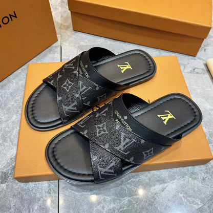 New fashion and casual men's sandals and slippers 1024042617