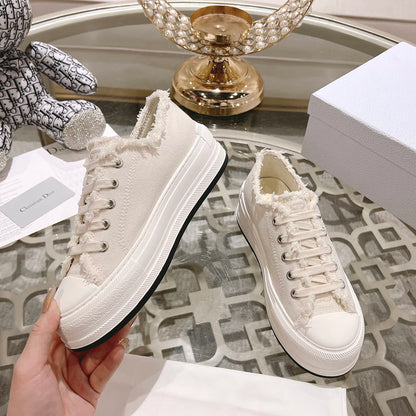Ladies new fashion versatile sneakers 1024032813