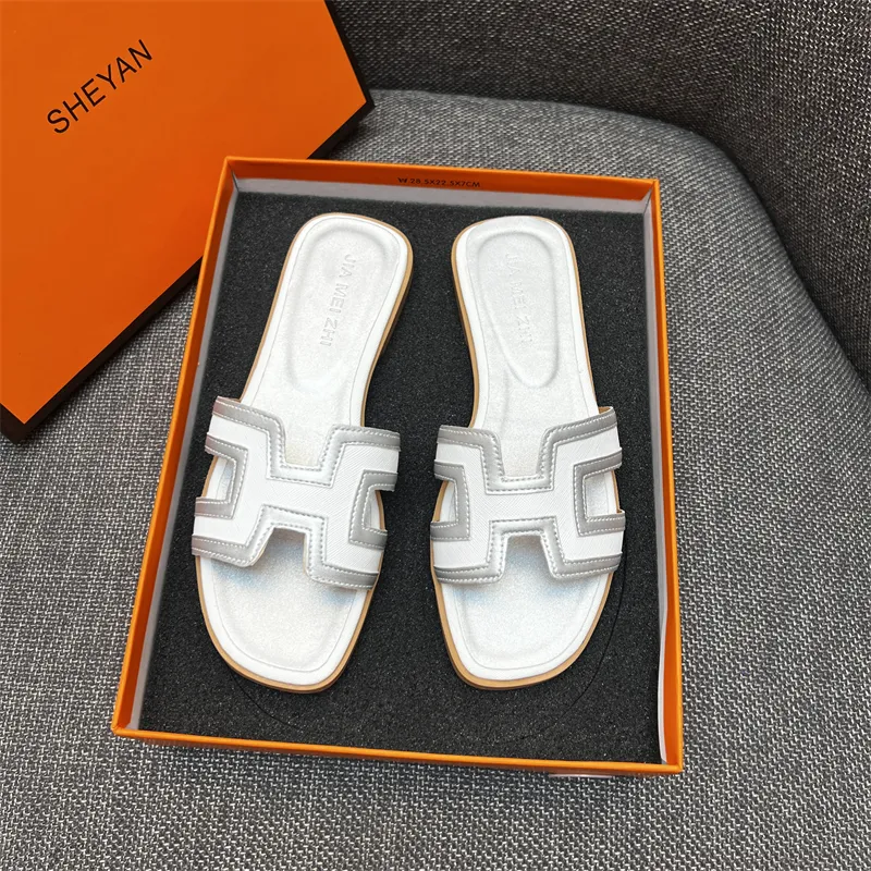 Fashion thick-soled beach slippers 9000904002