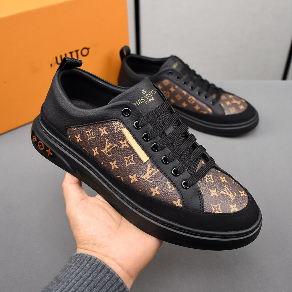 New V Logo Handmade men's sneakersXC052024031401