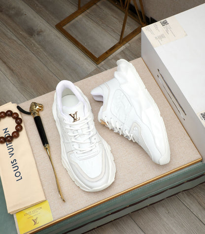 Lvv fashion luxury printed rubber sole sports shoes 0724121601