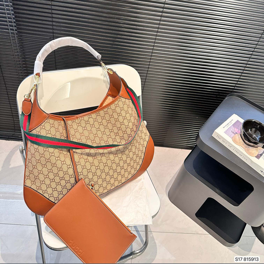 GG Big Tote XC24100807