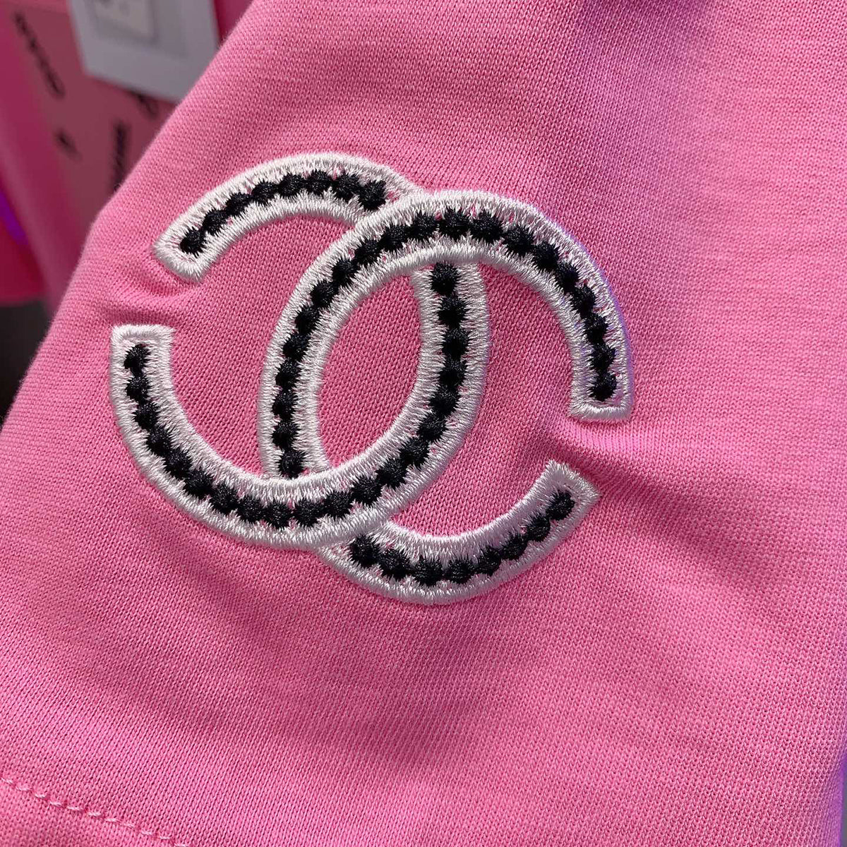 Fashion round neck short sleeve T-shirt MM10041340