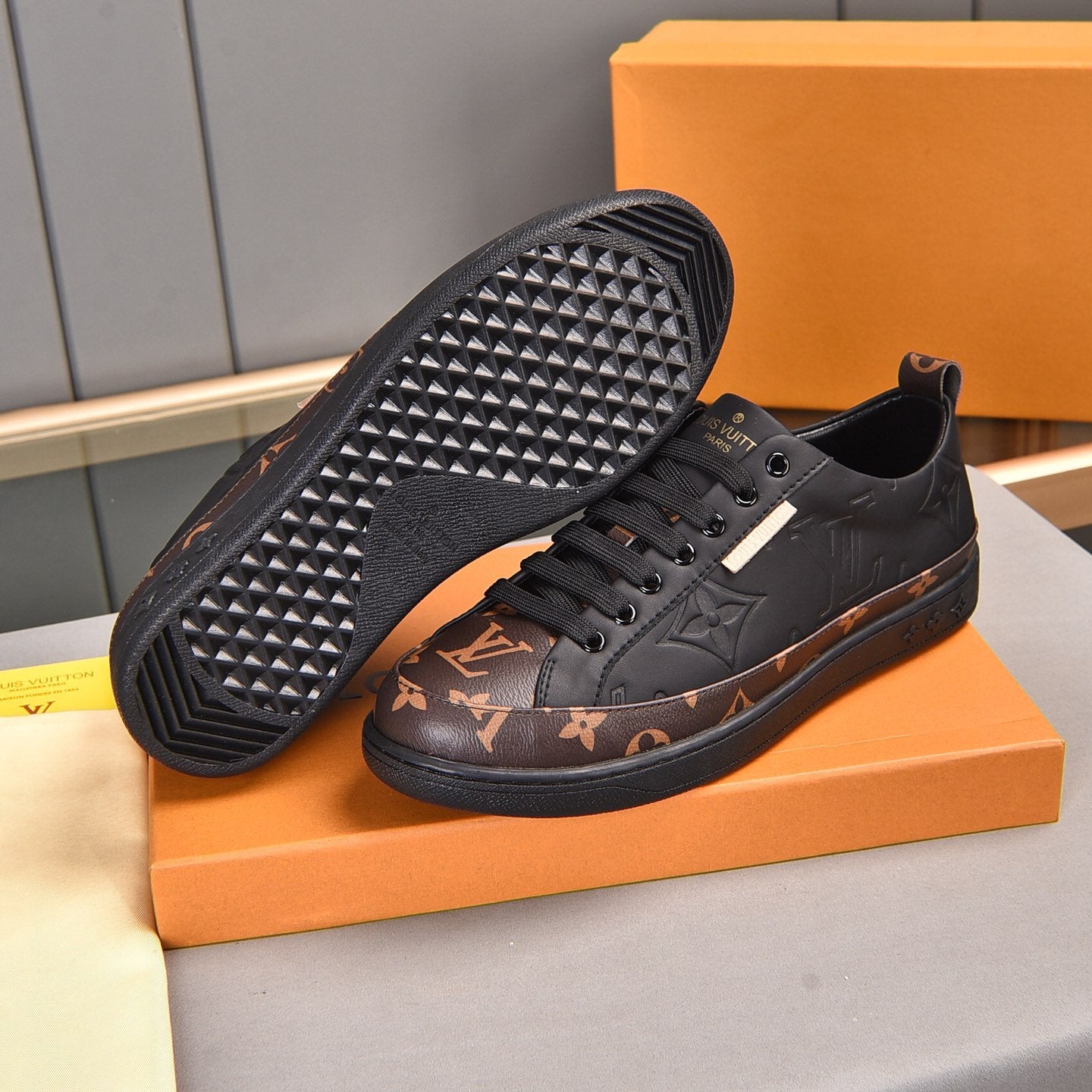 Leisure Pattern Two Tone Trendy Low-top Shoes